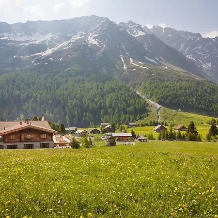 호텔 Berghuus Radons *